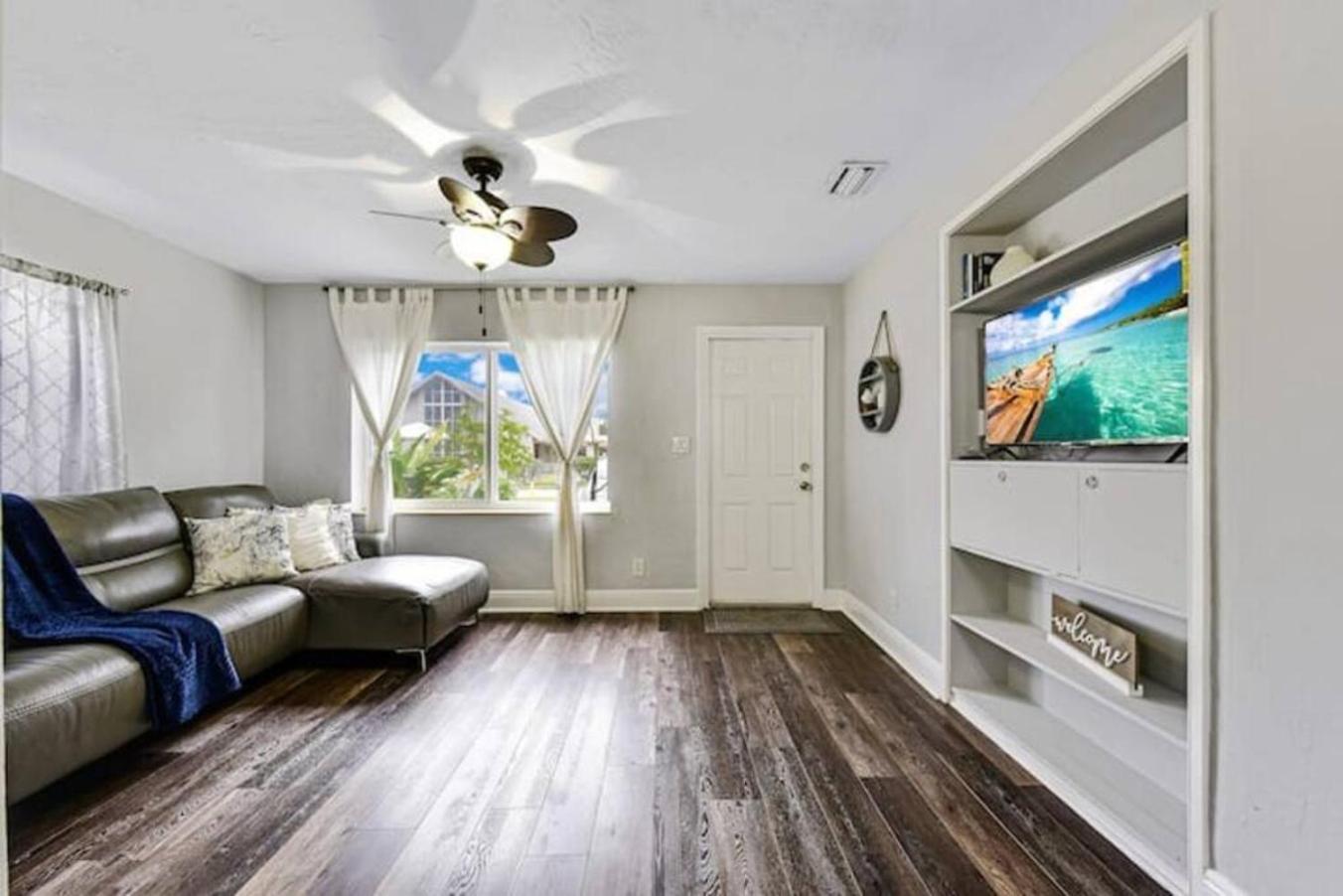 Home Wworkstation By Pmi Unit 2908 Hollywood Luaran gambar